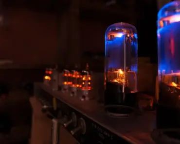 7 Reasons This Tube Amplifier Is Oven Ready
