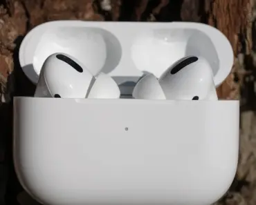 5 Reasons AirPods Ultra Is Launching Later This Year
