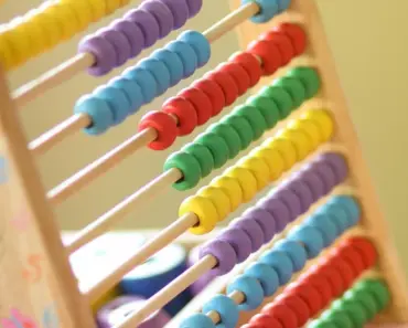 7 Ways to Use AI Visual Tools for Better Graphs and Charts