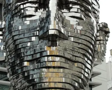 Grafana Rearchitects Loki with Kafka and Ships New CLI