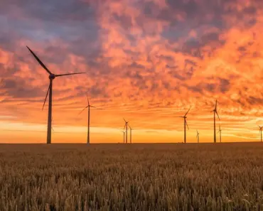 7 Massive Solar, Wind and Storage Capacity Shifts in 2026