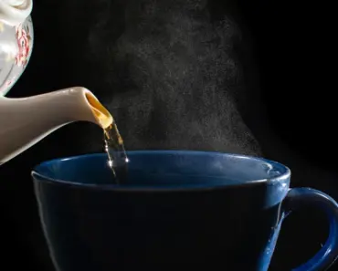 7 Ways to Give Mom Warm Coffee All Year Long