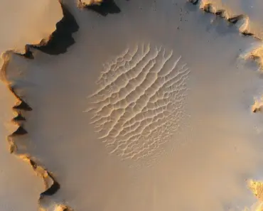How an Astronomer Finds a Shortcut to Mars Following an Asteroid