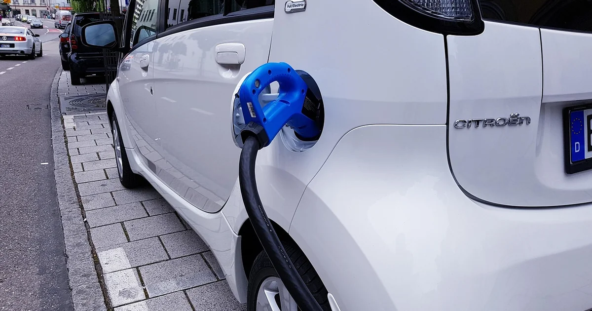 electric truck charging infrastructure