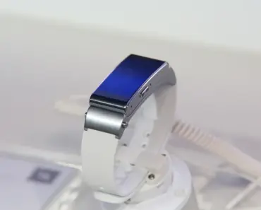 Huawei Smart Glasses Outshine Meta’s Ray-Bans in One Crucial Department