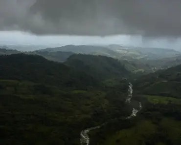 Amazon Taps Einride for 5 Electric Semi Truck Innovations to Scale Delivery Capacity