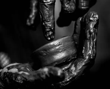 Gizmodo Consumer Tech Editor Raymond Wong’s 8 Most Underrated Tech Gifts