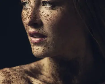 13 Stunning Mother’s Day Gift Ideas: Take Up to 13% Off Aura’s Best Digital Picture Frames