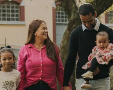 Bluetti 2,048Wh Power Station Sale: Dual Solar Panel Bundle at 53% Off