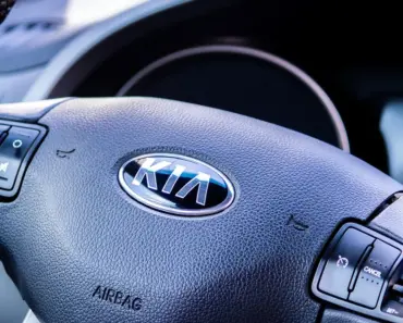 Kia Cuts EV4 Prices by $10,000 in Electric Vehicle Price War After VW’s ID.3 Neo Launch