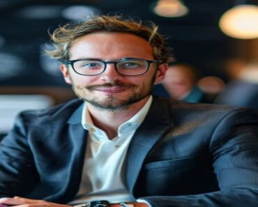 TechCrunch Founder Summit 2026: Connecting Founders with Top VCs