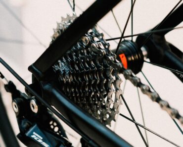 Bike Tech Guide: Choose Your Bike and Schedule a Pro Fitting