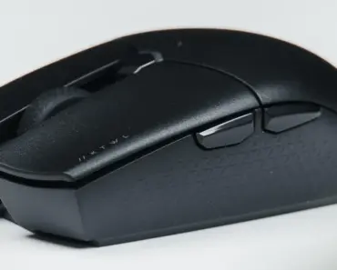 Keychron M5 Review: 5 Clever Details in Unusual Gaming Mouse