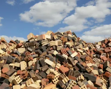Gaza Rebuilds: 7 Lego-Like Bricks from Rubble Gaza Rebuilds: 7 Lego-Like Bricks from Rubble