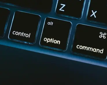 7 New Apple Pro and Max MacBook and Watch Leaks