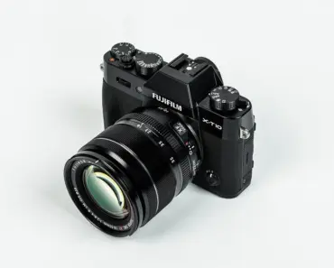 7 Fun Compact Cameras on Sale
