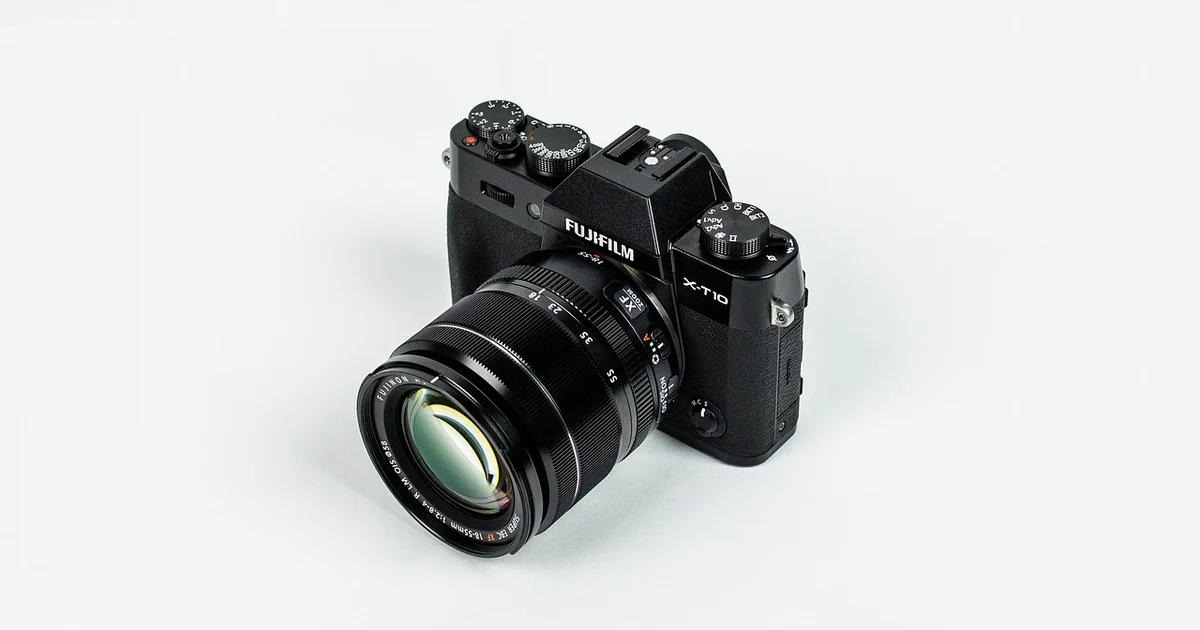 compact camera deals