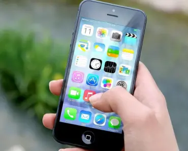 2 iOS Features in the New Phone App That Won Me Over