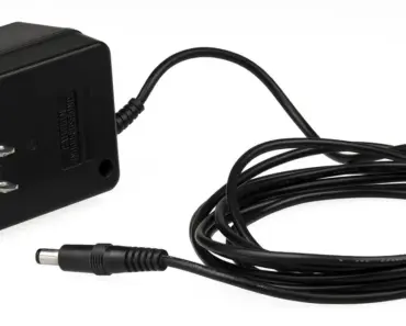 7 Best Travel Adapters Tested and Reviewed for 2026