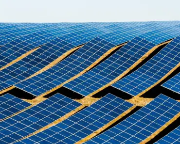 Reasons to Grab GRECELL 999Wh Solar Generator at 54% Off