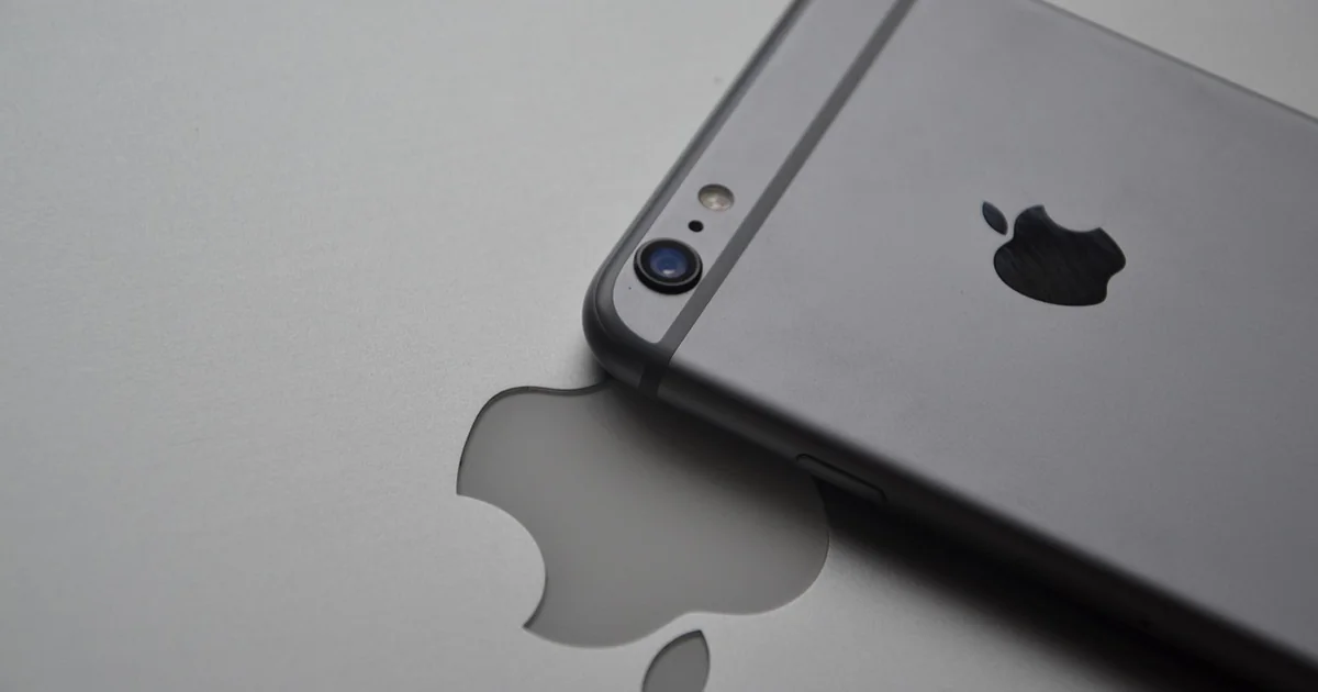 iphone 18 pro vs