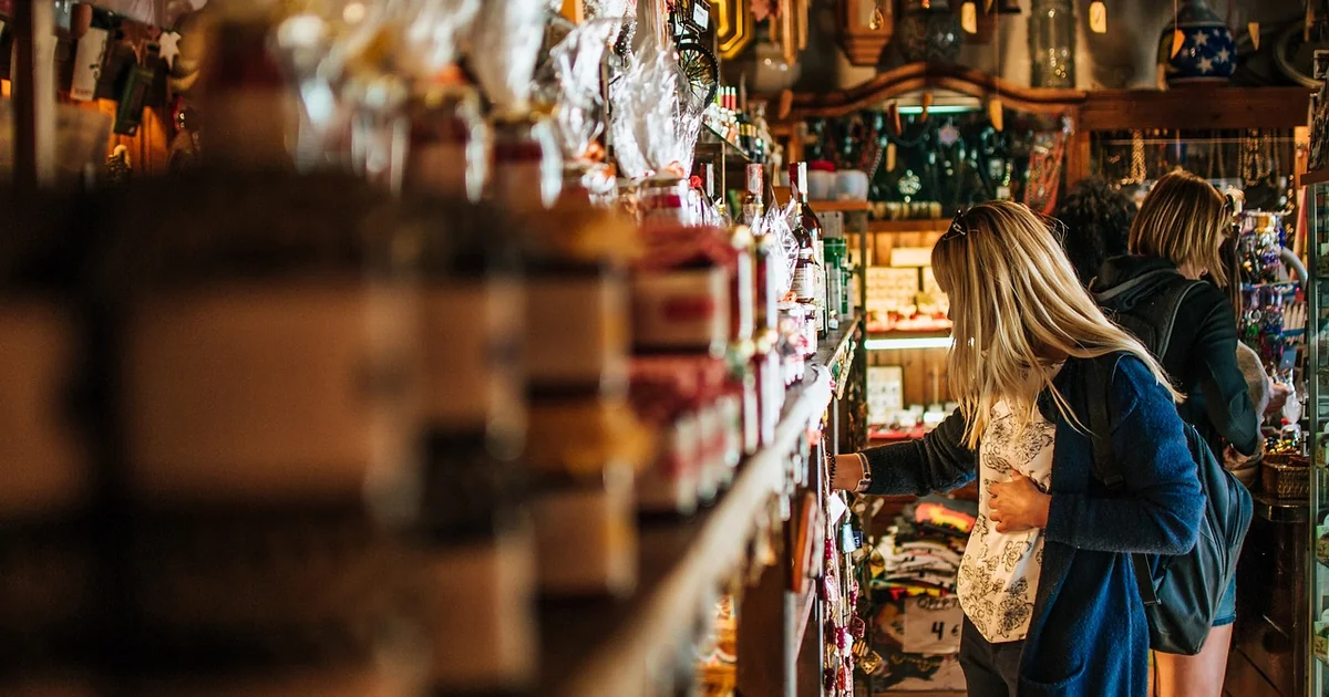 shopping assistant search perks