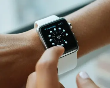 Google Fitbit Air Just Confirmed: 5 Ways Tracker Beat Watch Google Fitbit Air Just Confirmed: 5 Ways Tracker Beat Watch