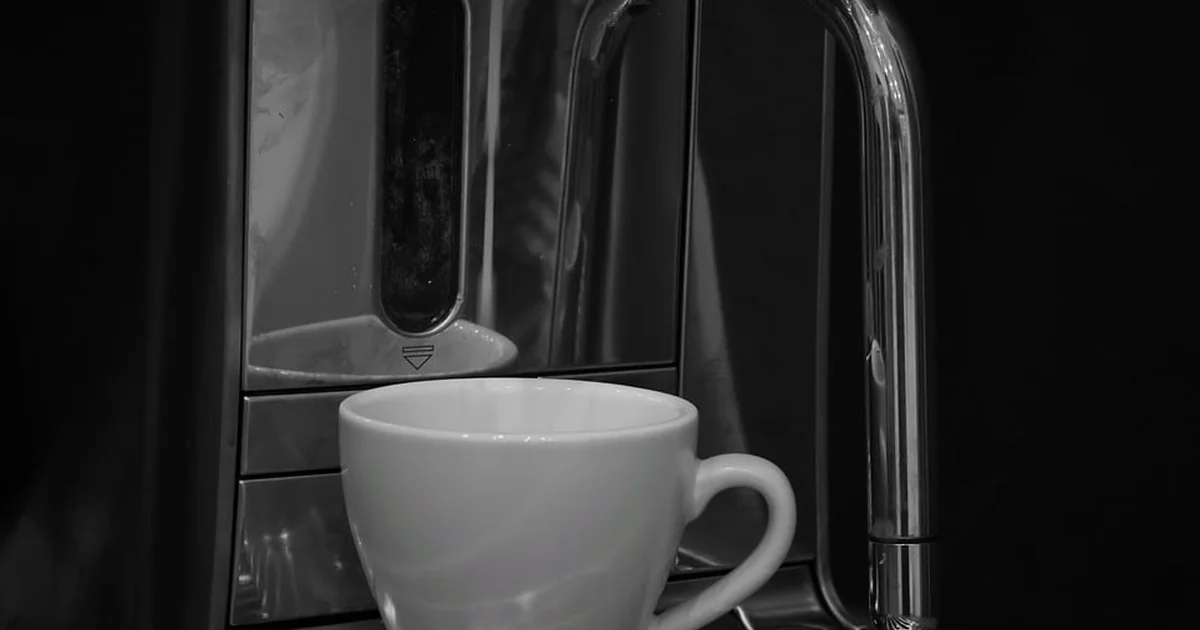 coffee machine cleaning tips