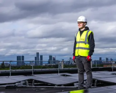 7 Backyard Solar Panel Lessons After 30 Days 7 Backyard Solar Panel Lessons After 30 Days