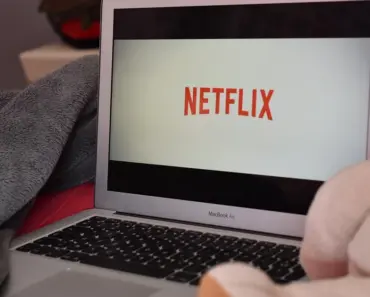 Netflix Authorises $25 Billion Share Buyback to Boost Stock