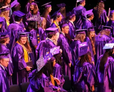 Giving a 2026 Commencement Speech? Maybe Don’t Mention AI Giving a 2026 Commencement Speech? Maybe Don’t Mention AI
