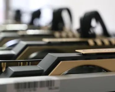 Bitcoin Miner’s Data Center Pivot Nets Anthropic Lease Bitcoin Miner’s Data Center Pivot Nets Anthropic Lease