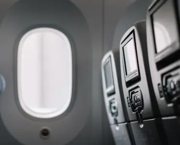 Flighty Update Adds Connection Assistant for Easier Layovers