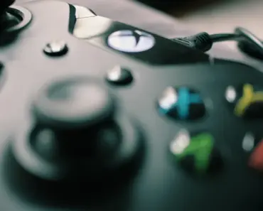 Microsoft Lays Off 4,800 Employees, Two-Thirds From Xbox Microsoft Lays Off 4,800 Employees, Two-Thirds From Xbox