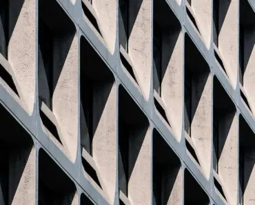 5 Mobile App Architecture Patterns Compared