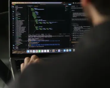 5 Software Development Trends Shaping 2025