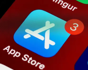 Ship an iOS App in Two Months: 5 Tips for New Devs