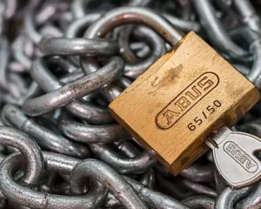 Why Apple Killed Cryptographic Deniability to Protect iMessage From Quantum Supercomputers