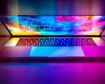 Tandem OLED vs. Mini-LED in Laptops: Burn-In Physics, 1000-Nit SDR Brightness, and Battery Life Realities