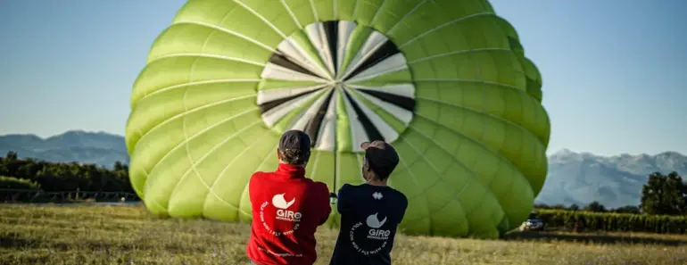When a Hot Air Balloon Lands in Your California Backyard: 5 Reasons It’s a Very Rare…