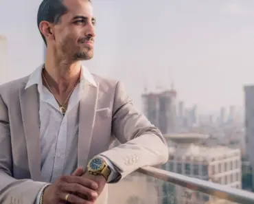 Ben McKenzie’s 7 Shocking Reasons Why Male Loneliness Fuels the Crypto Craze