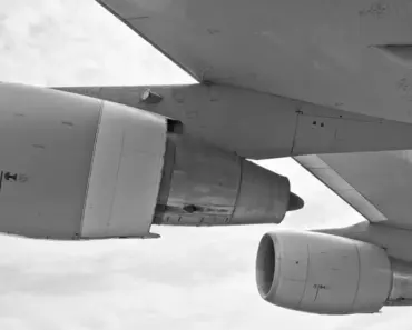 Wired UK magazine August: How to Avoid Jet Lag