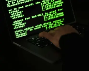 ClickFix malware authors already bypassing Apple’s new Terminal paste warnings
