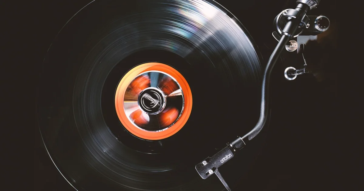 anthropic valuation record